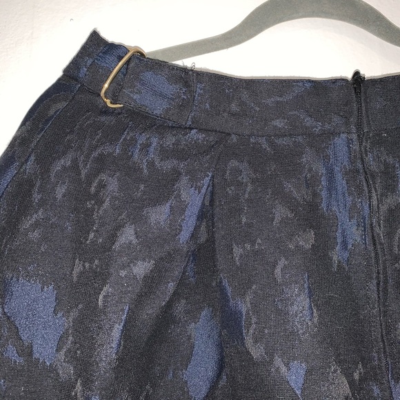 H&M midi skirt - Picture 2 of 2